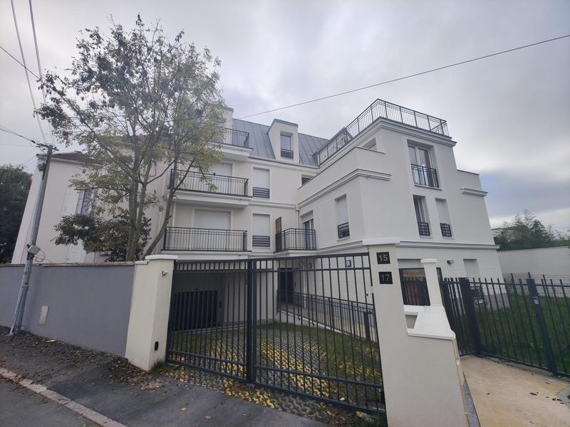 Appartement - 92 m² - 4 pièces