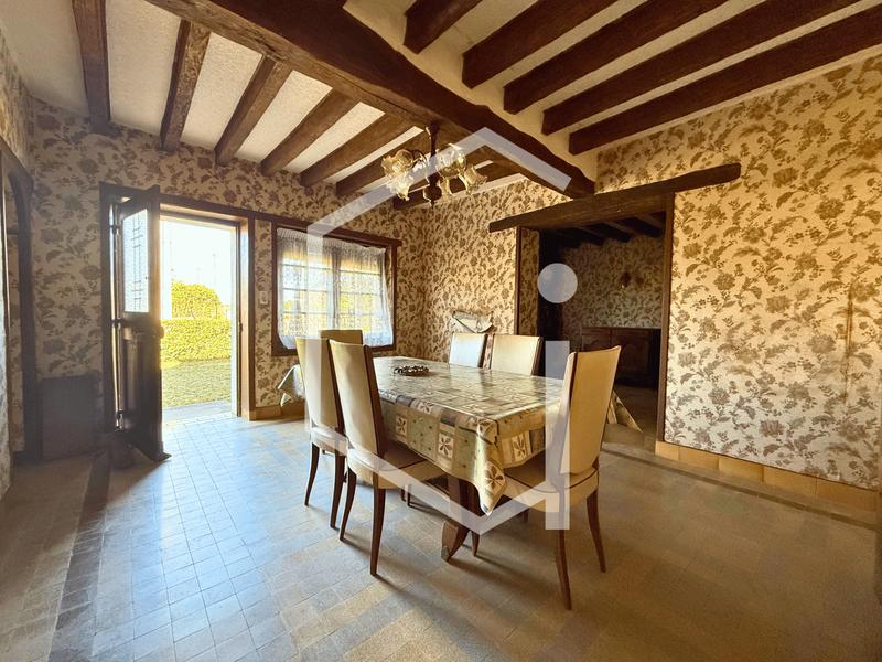 Maison - 100 m² - 5 pièces