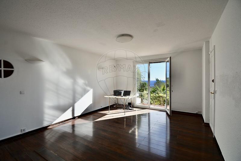 Maison d'architecte - 235 m² - 10 pièces