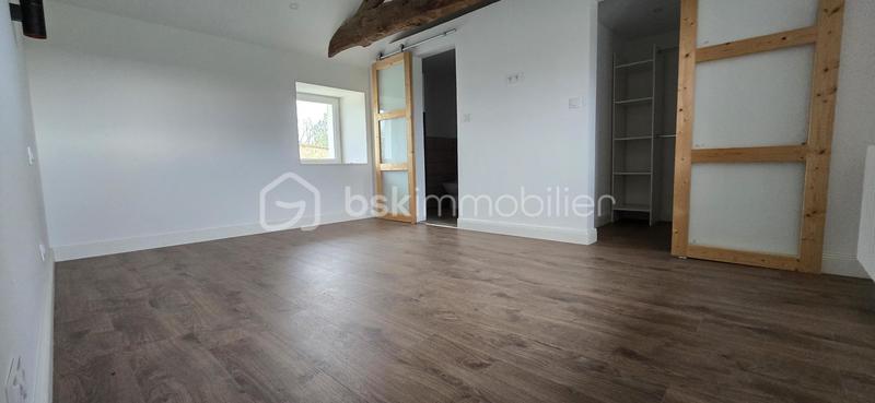 Maison traditionnelle - 142 m² - 5 pièces