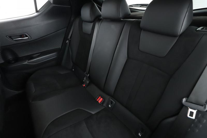 Toyota c-Hr 2.0 Hybride Collection 184 ch