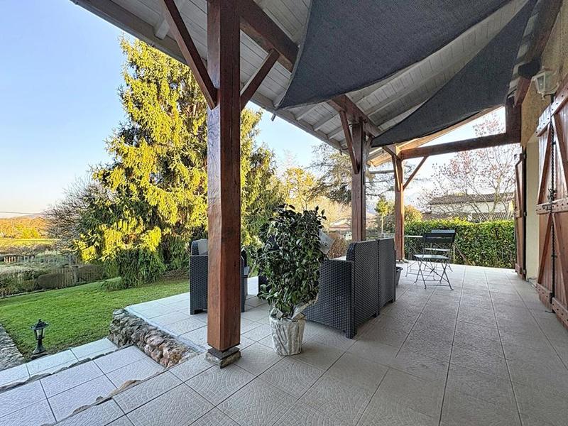 Maison - 102 m² - 4 pièces