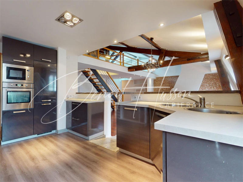 Appartement bourgeois - 154 m² - 5 pièces