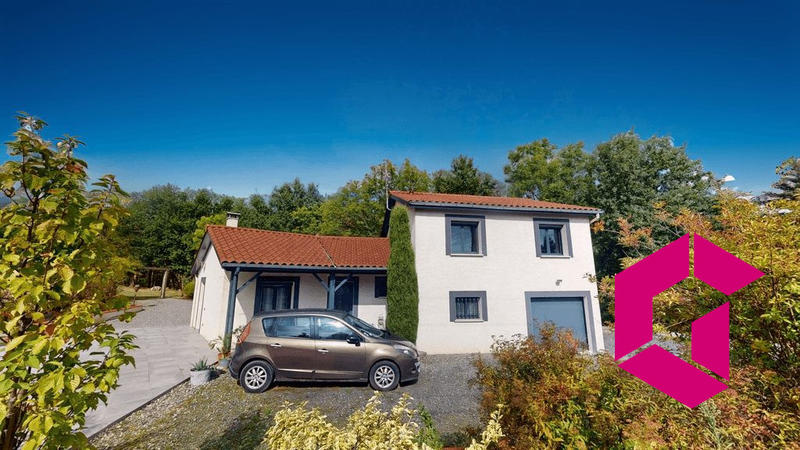 Maison - 100 m² - 4 pièces