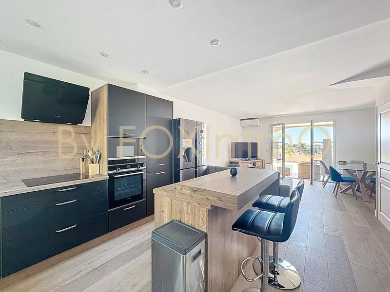 Appartement - 70 m² - 4 pièces