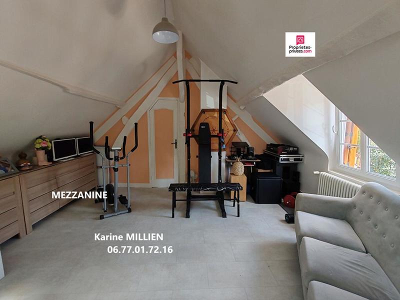 Maison - 170 m² - 8 pièces