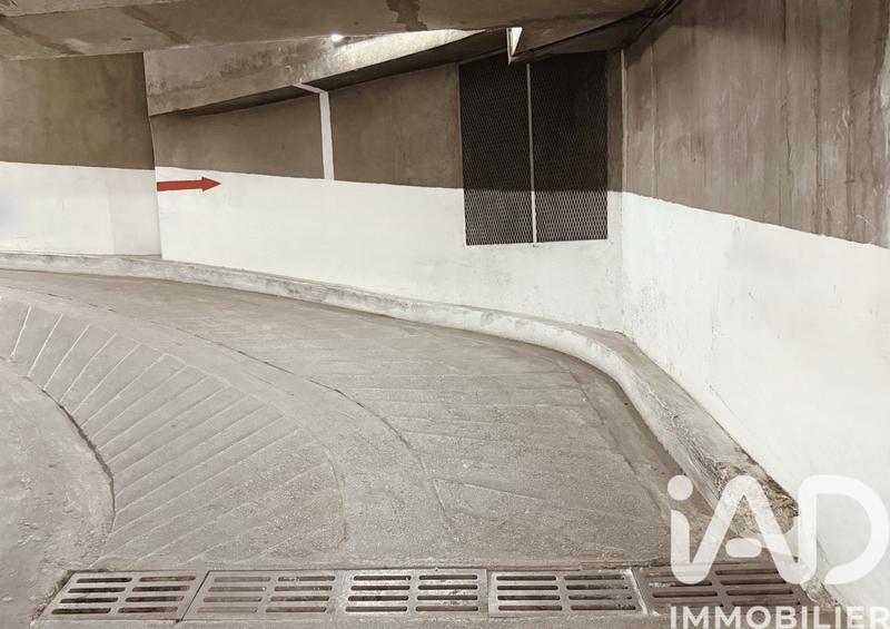 Parking - 12 m²