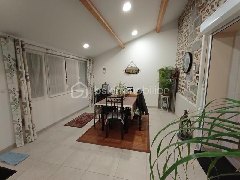 Maison de village - 181 m² - 5 pièces