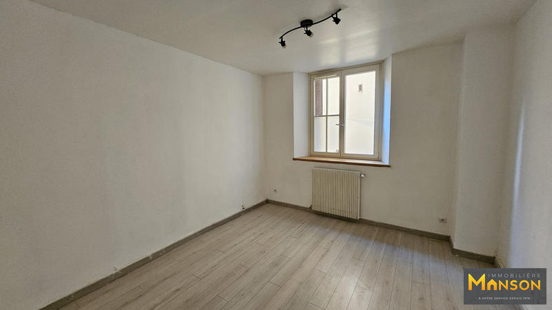 Appartement - 124 m² - 6 pièces