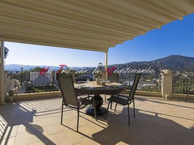 Maison - 185 m² - 6 pièces