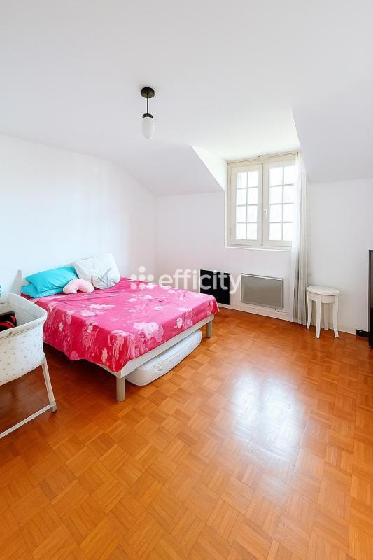 Maison - 150 m² - 8 pièces