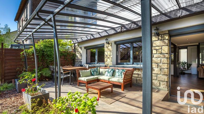 Maison - 150 m² - 6 pièces