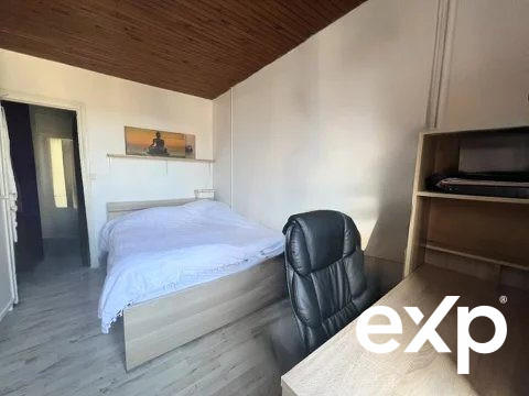 Maison - 83 m² - 6 pièces