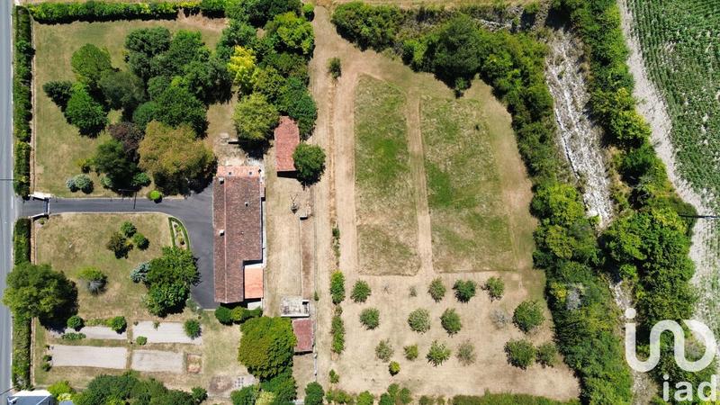 Maison - 210 m² - 8 pièces