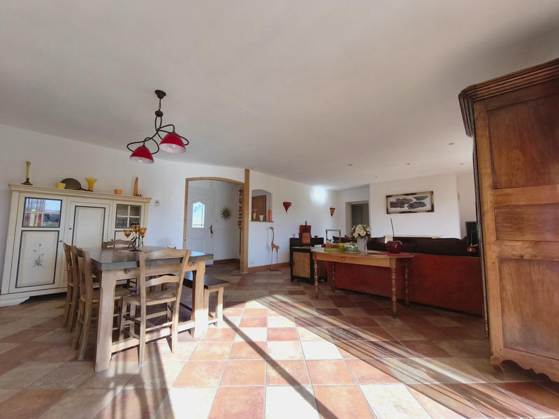 Maison - 146 m² - 4 pièces