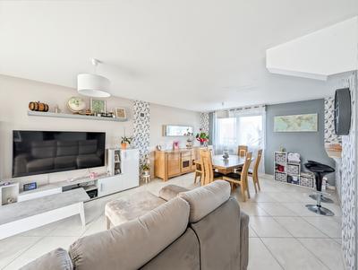 Maison - 113 m² - 5 pièces