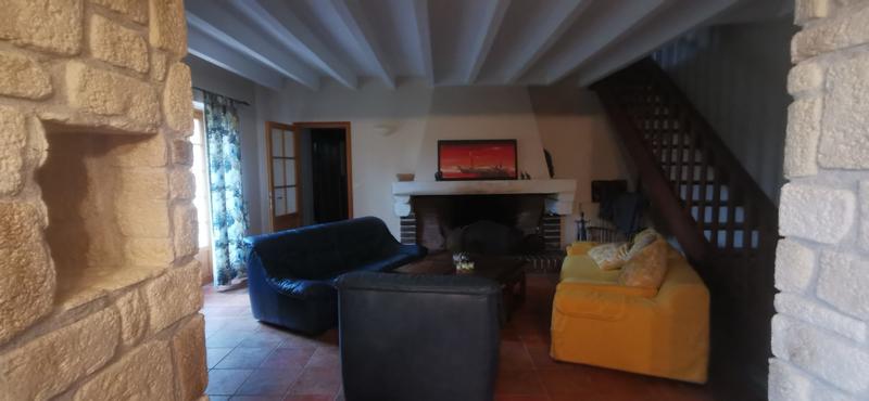Maison - 167 m² - 9 pièces