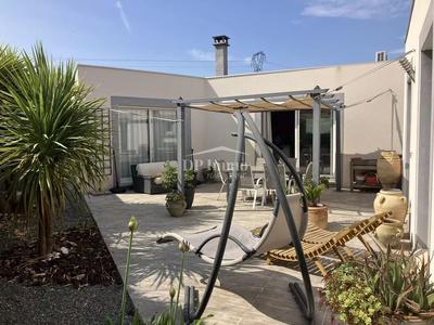 Villa - 140 m² - 5 pièces