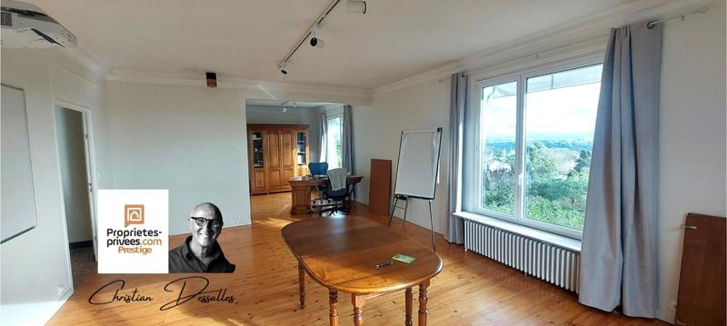 Villa - 159 m² - 6 pièces