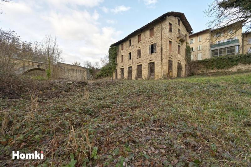 Local commercial - 742 m² - 30 pièces