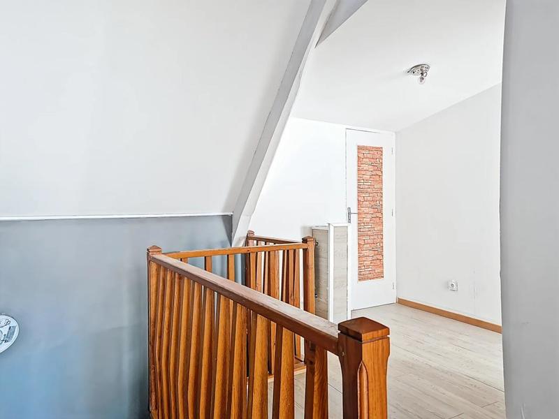 Maison - 177 m² - 8 pièces