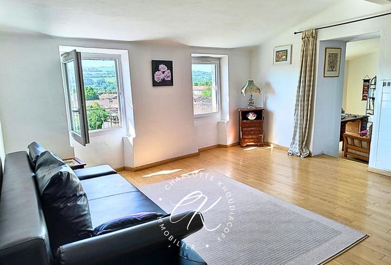 Maison - 175 m² - 5 pièces