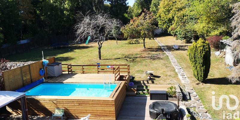 Maison - 342 m² - 14 pièces