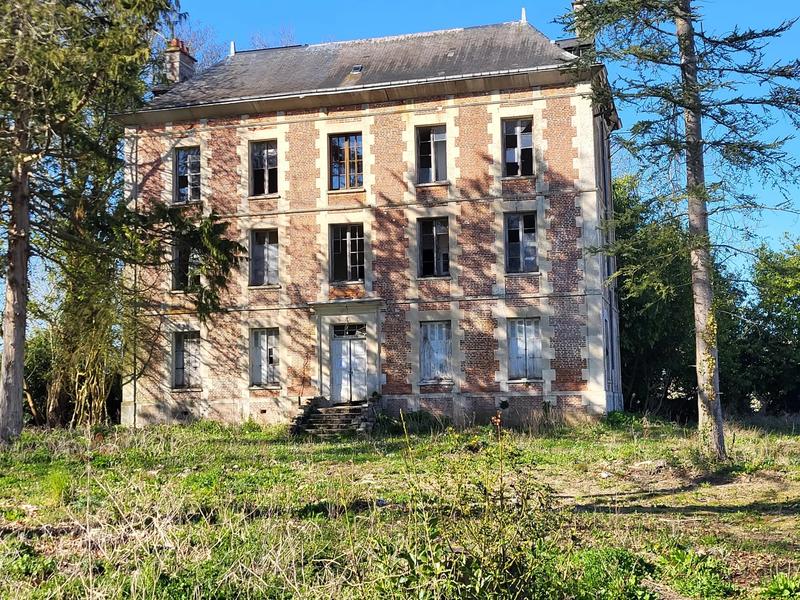 Maison - 360 m² - 12 pièces