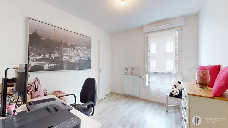 Appartement - 75 m² - 4 pièces