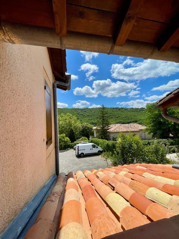 Maison - 107 m² - 4 pièces