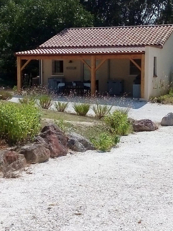 Maison - 185 m² - 11 pièces