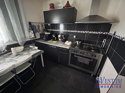 Appartement - 70 m² - 4 pièces