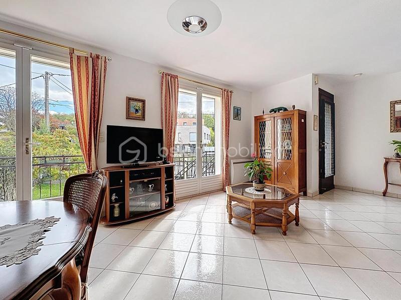 Maison - 120 m² - 3 pièces