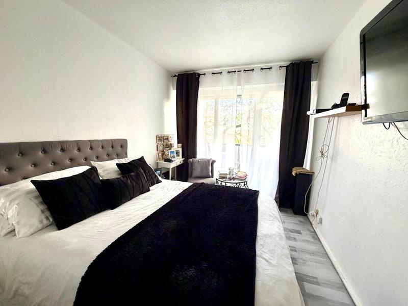 Appartement - 79 m² - 4 pièces