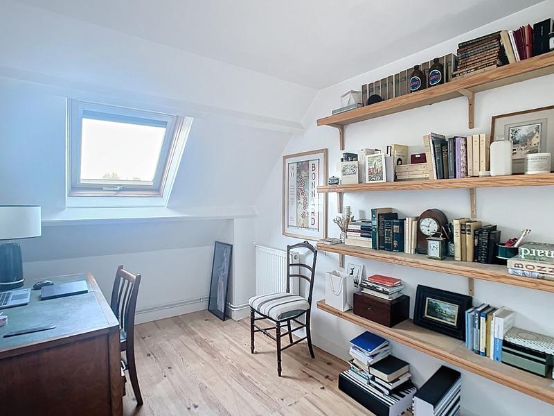 Maison - 143 m² - 6 pièces