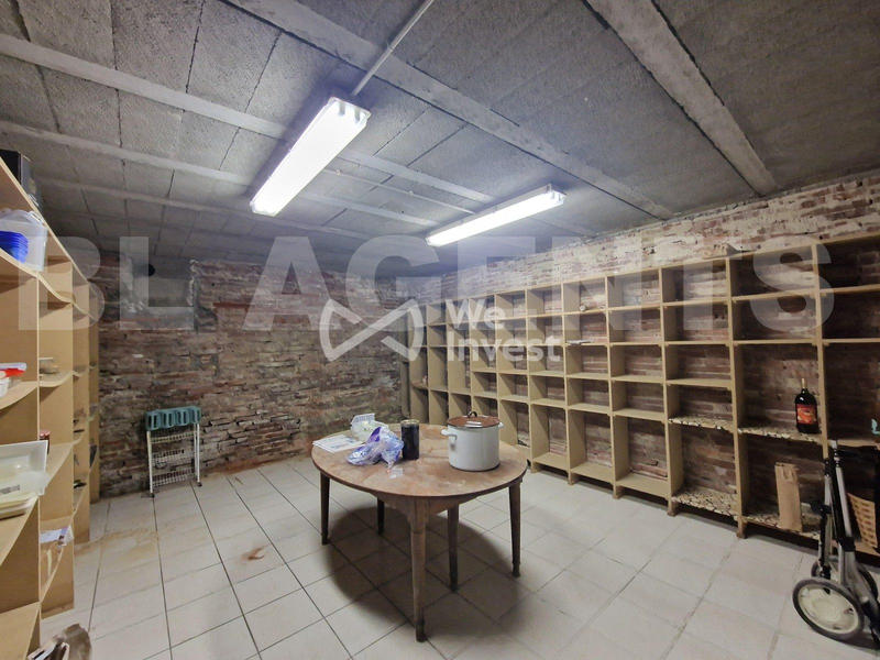 Maison - 380 m² - 9 pièces