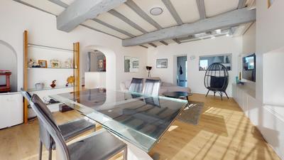 Maison - 170 m² - 6 pièces