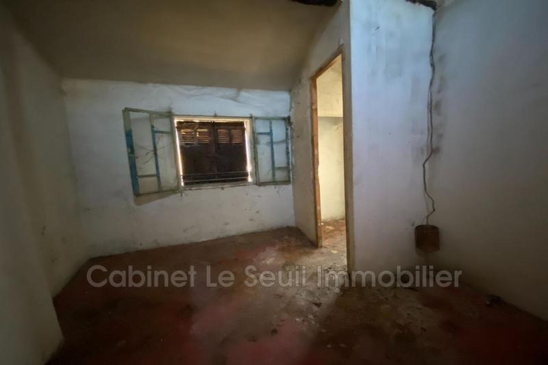 Maison - 93 m² - 8 pièces