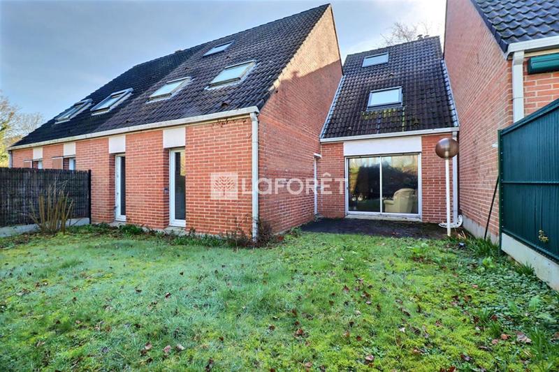 Maison - 84 m² - 4 pièces