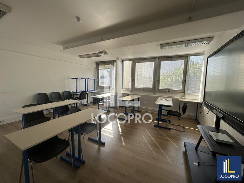 Bureau - 280 m²