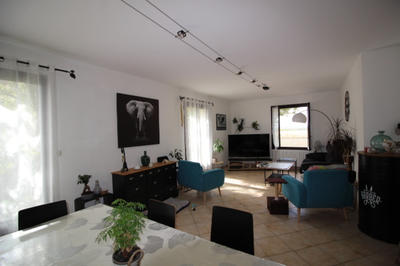 Maison - 135 m² - 7 pièces