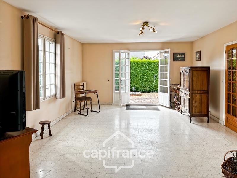 Maison - 151 m² - 8 pièces