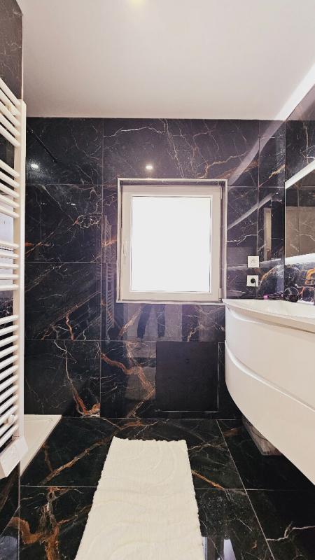 Maison - 180 m² - 5 pièces