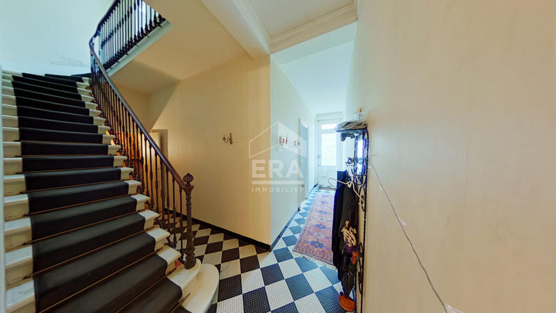 Maison - 154 m² - 6 pièces