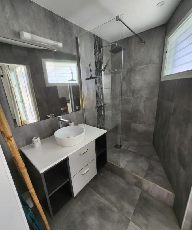 Studio - 25 m² - 1 pièce