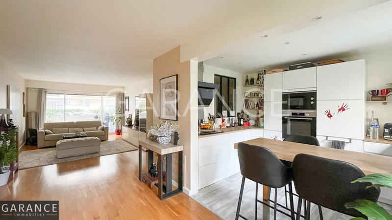 Appartement - 79 m² - 3 pièces