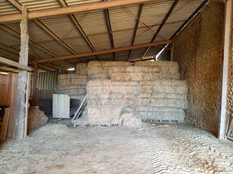 Maison - 375 m² - 17 pièces