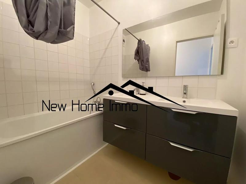 Appartement - 90 m² - 4 pièces