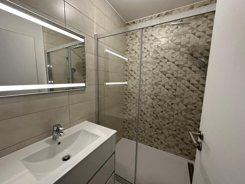 Appartement - 98 m² - 4 pièces