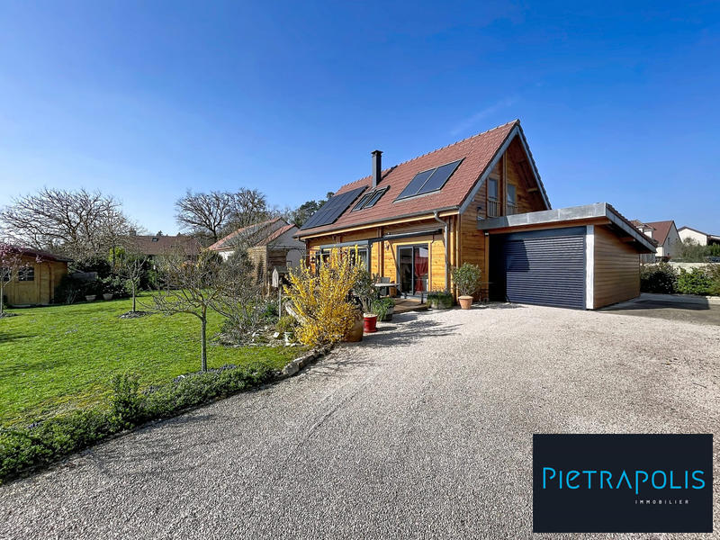 Châlet - 110 m² - 5 pièces